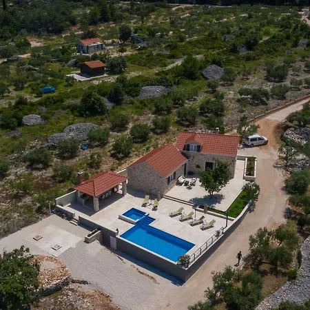 Seaside Family Friendly House With A Swimming Pool Supetar, Brac - 23114 * Supetar